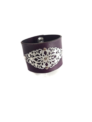 "Lily" Armband