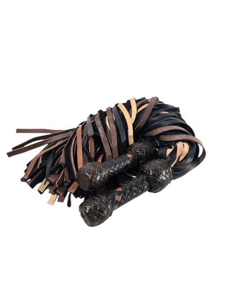 "Punire & Obedire" Floggerpar